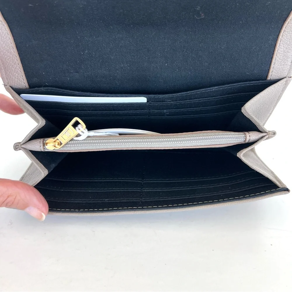 SEE BY CHLOÉ Hanna Continental Taupe Pebbled Leather Braid Gold Charm Wallet NWT